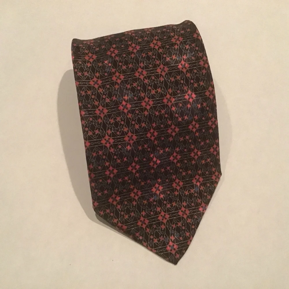 Brioni 100%‎ Silk Neck Tie Hand Made In Italy Red Blue Geometric Print 62